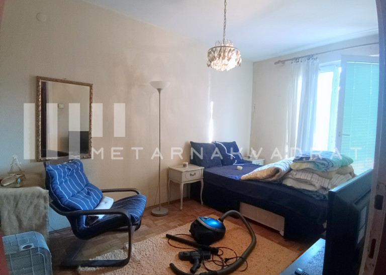 Blok 61, Jurija Gagarina, garaža (ID: 1215) ID#1215