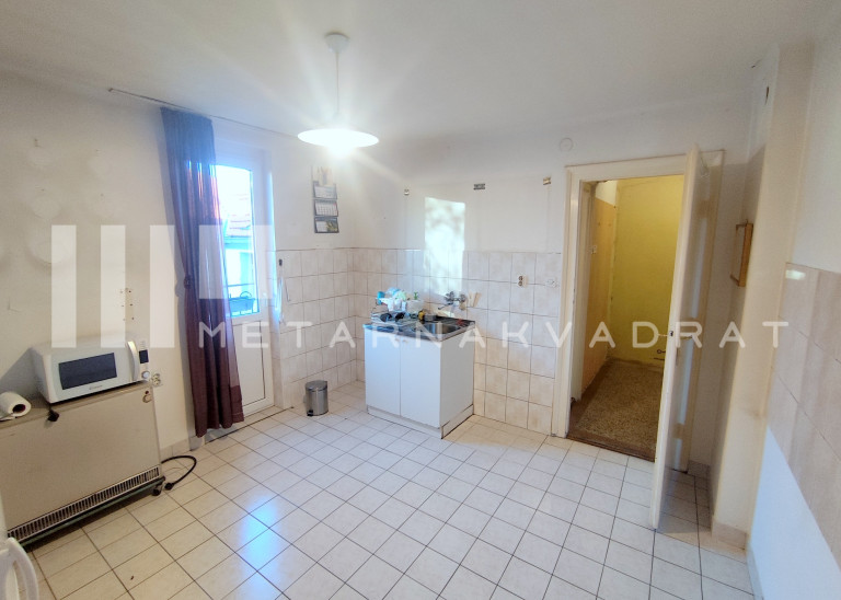 Metropol, Kumanovska (ID: 1249) ID#1249