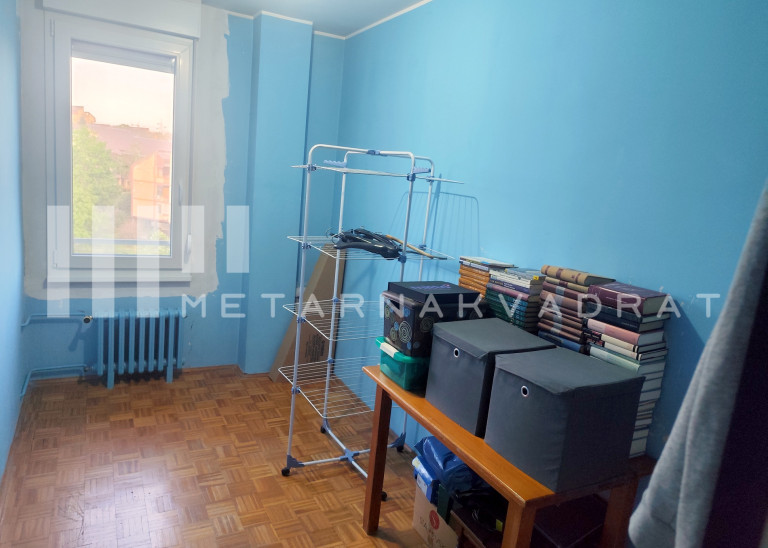 Cerak vinogradi, lep porodični stan (ID: 1296) ID#1296