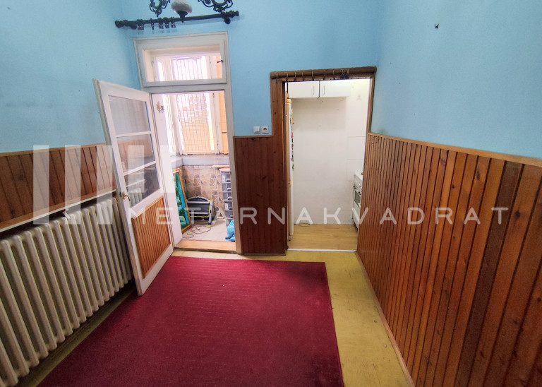 Beograd
                                                                                                    , Hram Sv. Save
                                                                                                    , Mutapova
                                                                slika 3