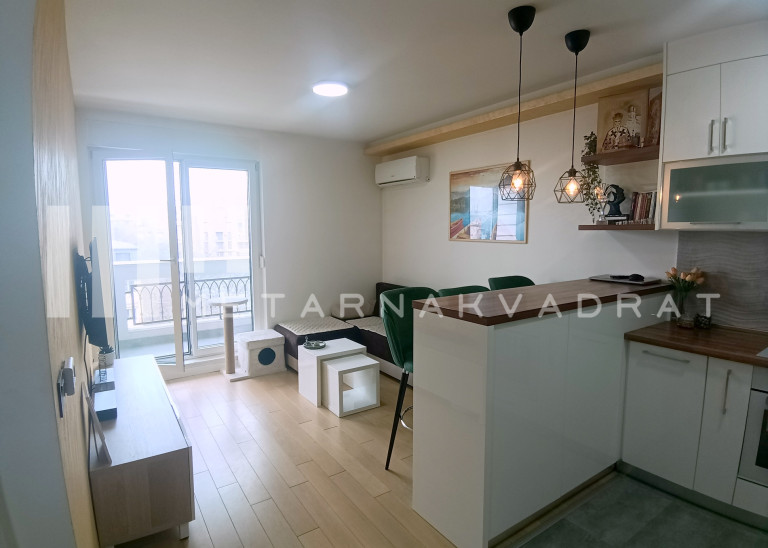 Voždovac, Ustanička, odličan, namešten (ID: 1275) ID#1275