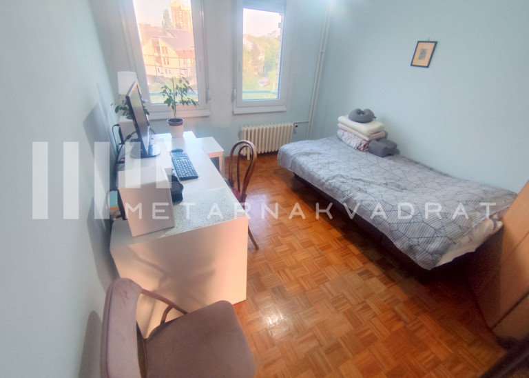 Cerak vinogradi, lep porodični stan (ID: 1296) ID#1296