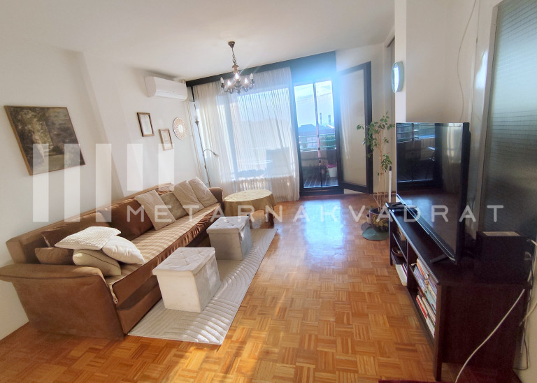 Cerak vinogradi, lep porodični stan (ID: 1296) ID#1296