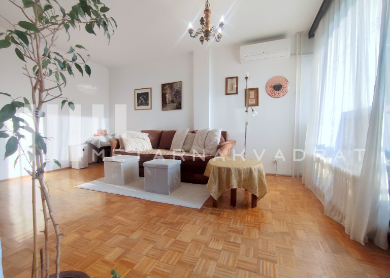 Cerak vinogradi, lep porodični stan (ID: 1296) ID#1296 255.000 €