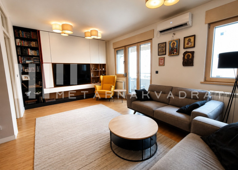 Bulevar, Voje Veljkovića, lux, 2 parking mesta(ID: 1333) ID#1333 400.000 €