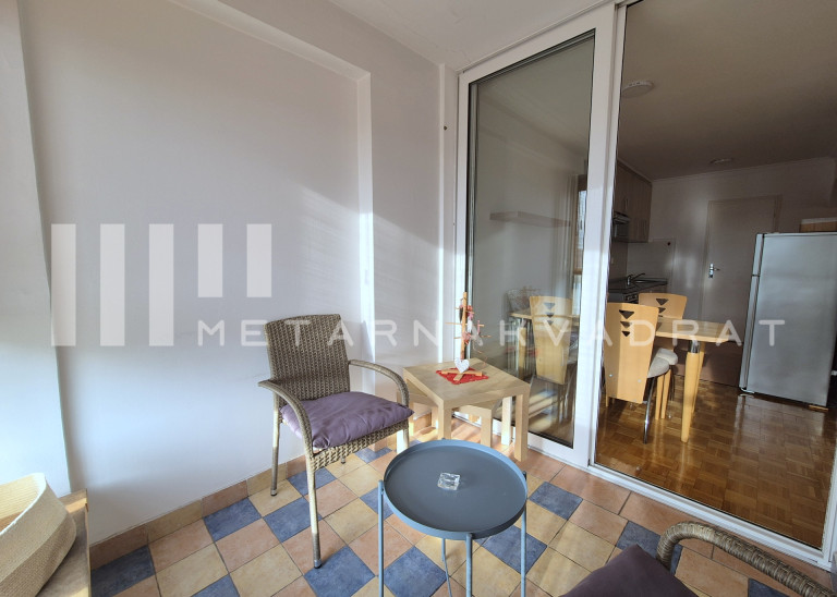 Beograd
                                                                                                    , Novi Merkator
                                                                                                    , Bulevar Zorana Đinđića
                                                                slika 5