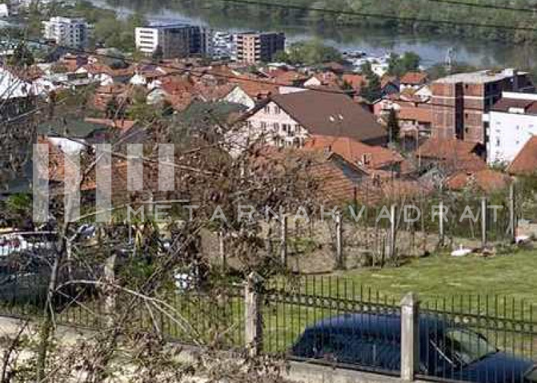 Višnjica, građevinska parcela sa pogledom na Dunav ID#1167 286.000 €
