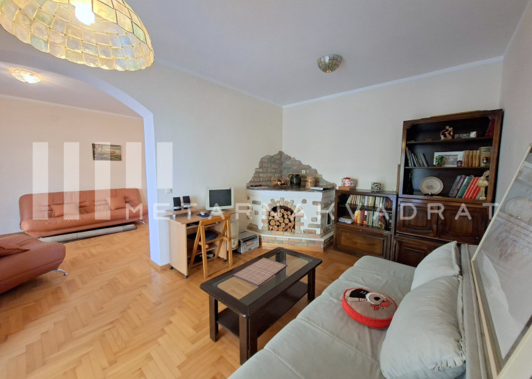 Beograd, Višnjica, Darinke Jevrić (ID: 1238) ID#1238