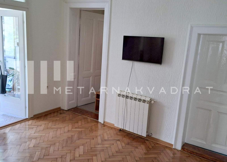 Tašmajdan, Desanke Maksimović (ID: 1332) ID#1332