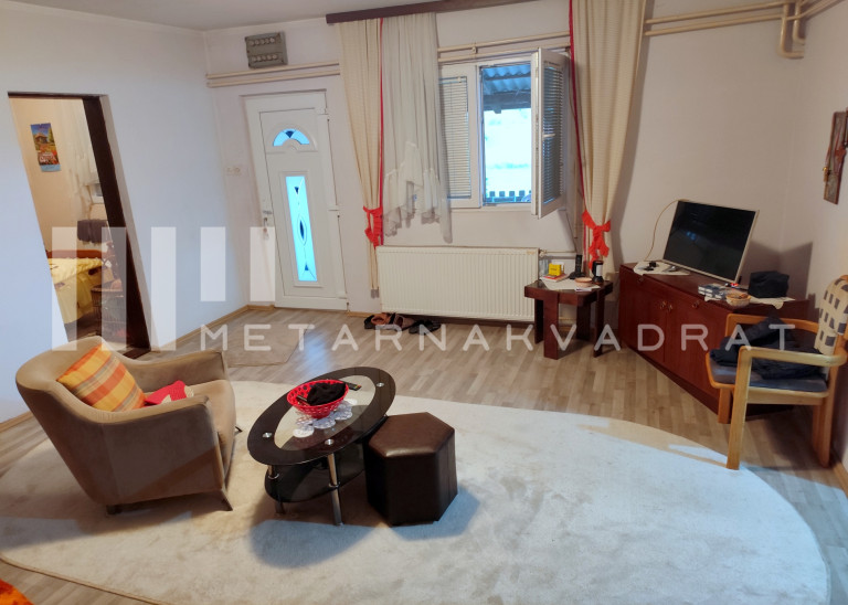 Obrenovac, Veliko Polje – Kuća na 16 ari, retko u ponudi(ID: 1219) ID#1219