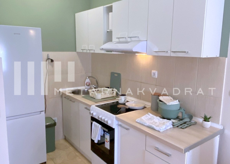 Dom zdravlja Zvezdara, Paje Jovanovića, namešten (ID: 1254) ID#1254