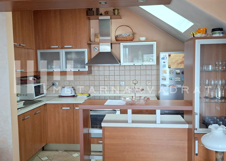 Beograd
                                                                                                    , Profesorska kolonija
                                                                                                    , Milana Tankosića
                                                                slika 3