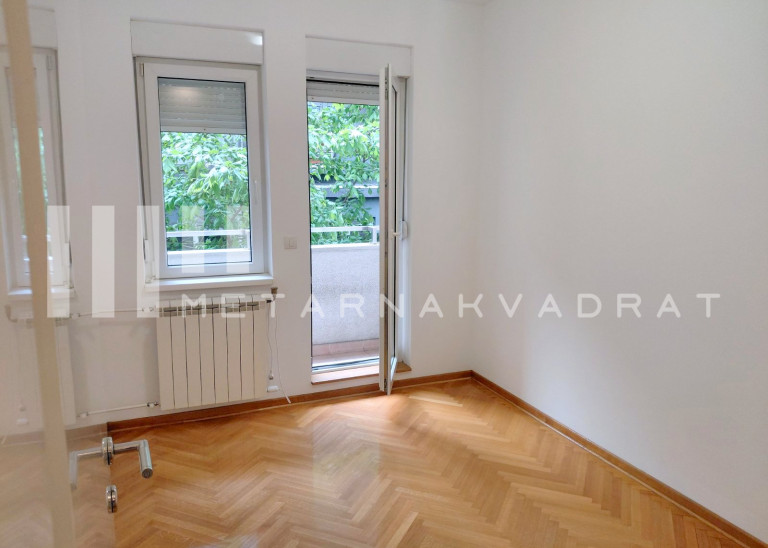 Beograd, Đeram pijaca, Branka Krsmanovića (ID: 1311) ID#1311