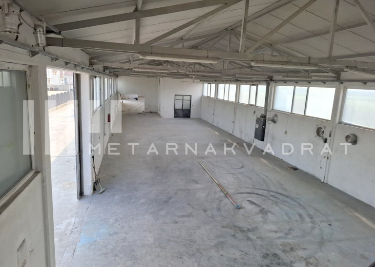 Batajnica, Vojislava Mitrovića, hala - magacin (ID: 1286) ID#1286