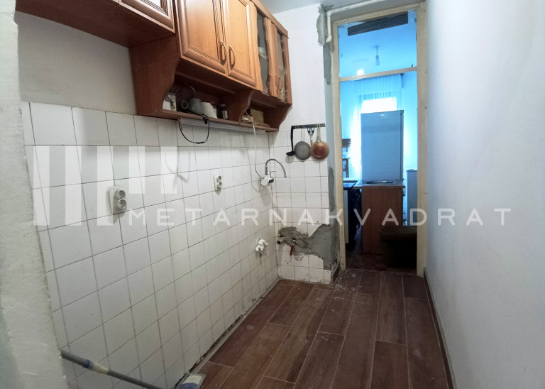 Borča Greda, 34m2 + 12m2 terasa (ID: 1216) ID#1216