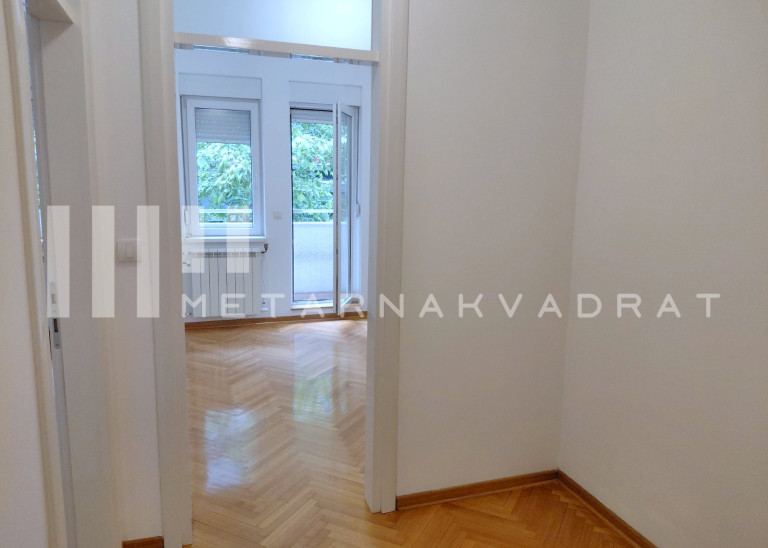 Beograd, Đeram pijaca, Branka Krsmanovića (ID: 1311) ID#1311