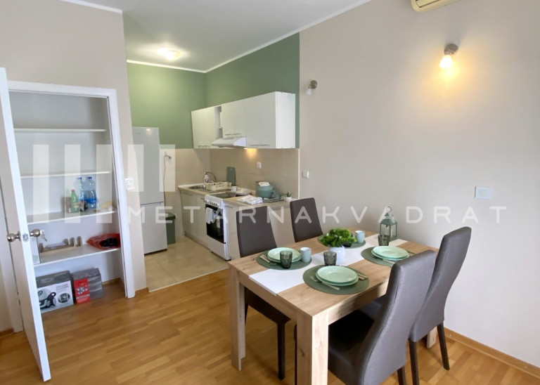 Dom zdravlja Zvezdara, Paje Jovanovića, namešten (ID: 1254) ID#1254