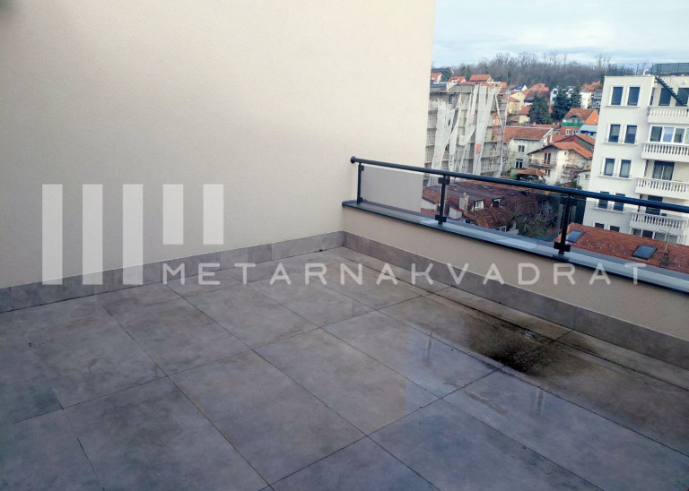 Kod Olimpa ,uknjižena useljiva novogradnja (ID: 1273) ID#1273