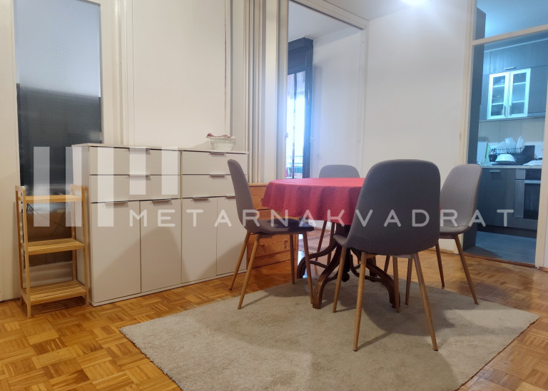 Cerak vinogradi, lep porodični stan (ID: 1296) ID#1296