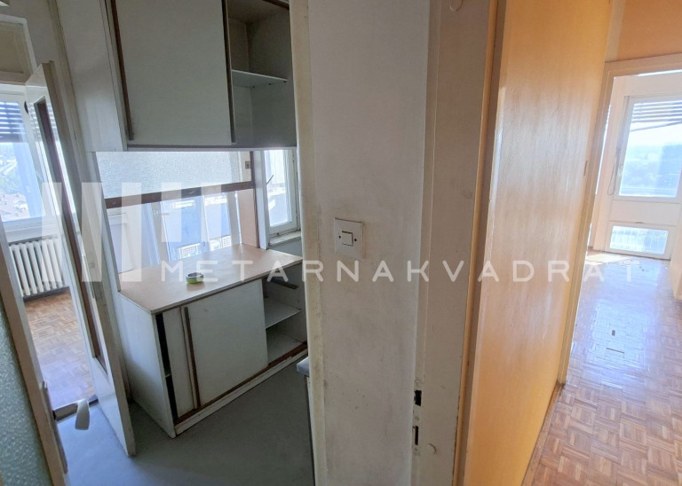 Izuzetan 3.0, Blok 23, 72 m+8 m2 lođa ID#1352