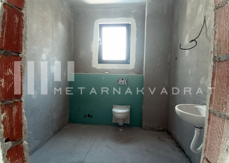 Beograd, Hram Sv. Save, Patrijarha Varnave (ID: 1198) ID#1198