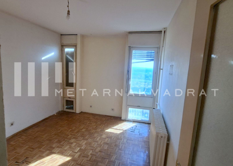 Izuzetan 3.0, Blok 23, 72 m+8 m2 lođa ID#1352