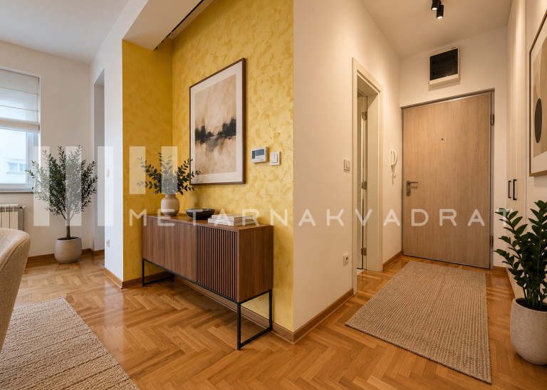 Cvetanova ćuprija, trosoban sa parking mestom (ID: 1358) ID#1358