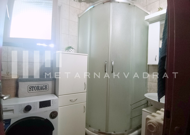 Blok 61, Jurija Gagarina, garaža (ID: 1215) ID#1215