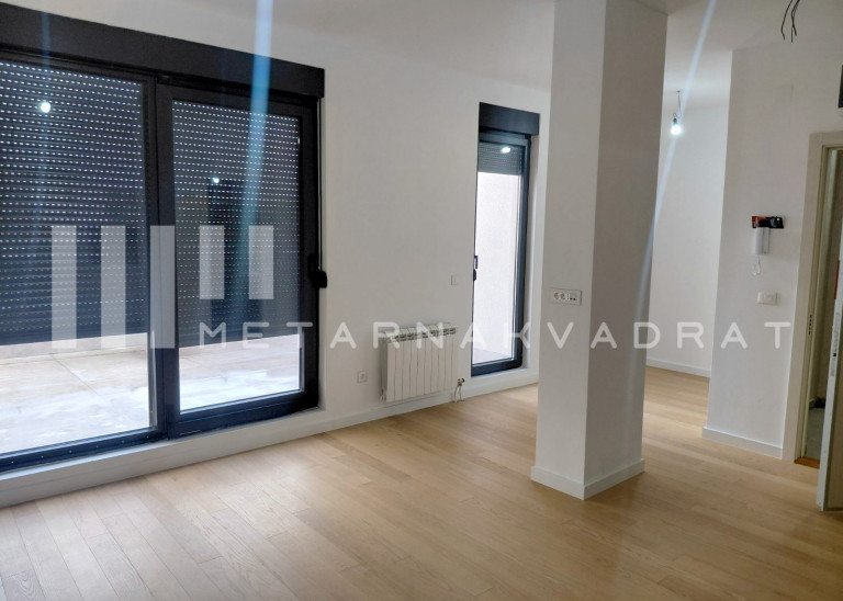 Kod Olimpa ,uknjižena useljiva novogradnja (ID: 1273) ID#1273