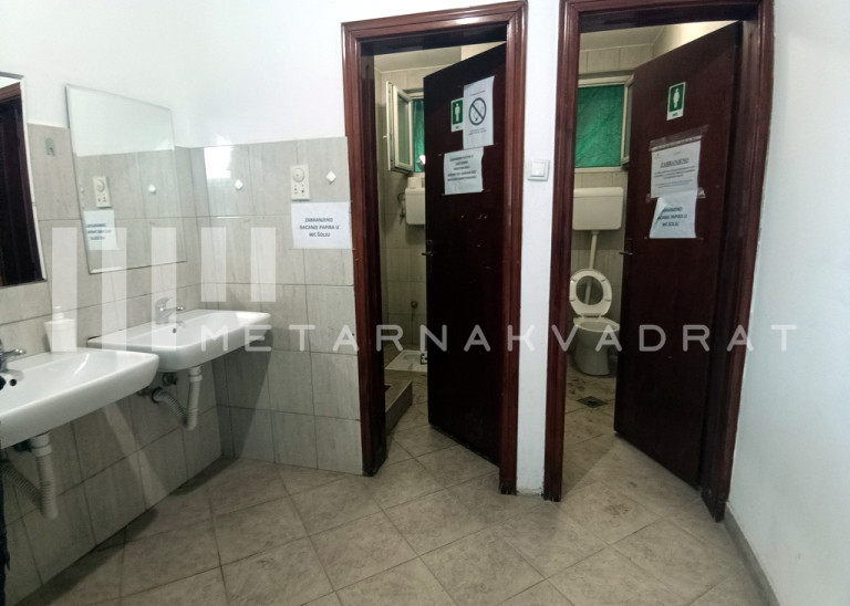 Batajnica, Vojislava Mitrovića, hala - magacin (ID: 1286) ID#1286