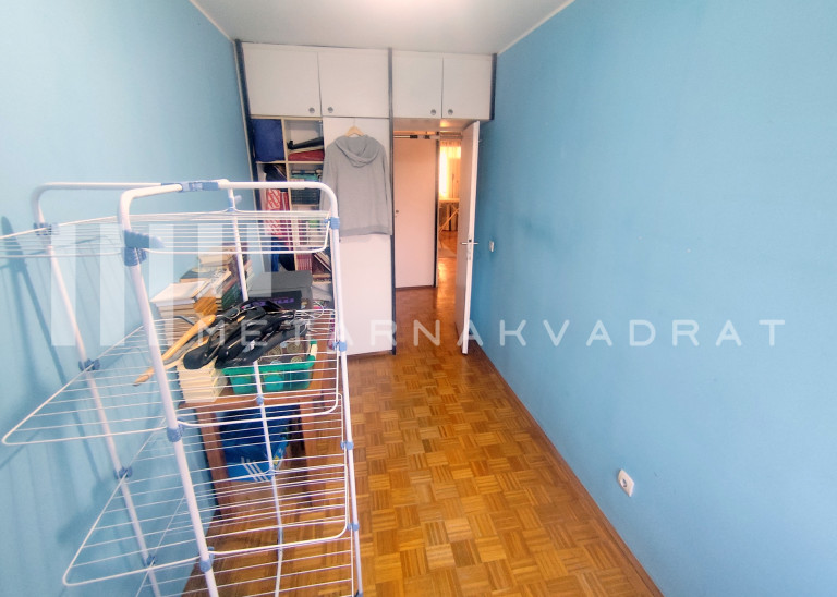 Cerak vinogradi, lep porodični stan (ID: 1296) ID#1296