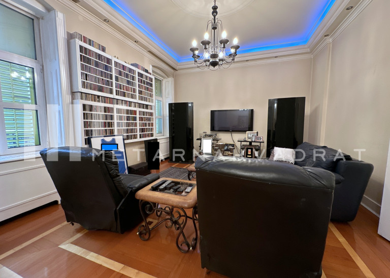 Vračar, Krunski venac, lux, 6 parking mesta (ID: 790) ID#2554 Vračar, Krunski venac, lux, 6 parking mesta (ID: 790) ID#2554