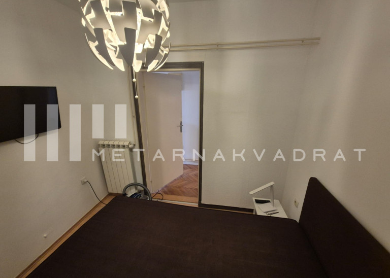 Đeram pijaca, Bulevar Kralja Aleksandra (ID: 1218) ID#1218