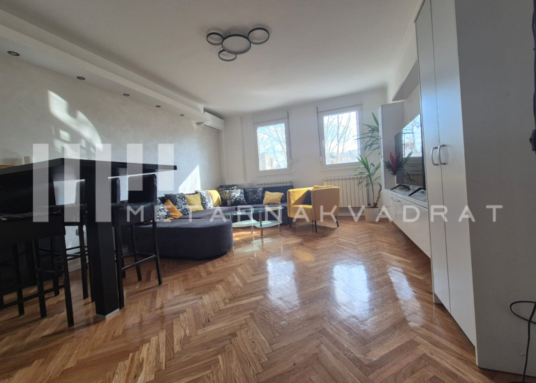 Đeram pijaca, Bulevar Kralja Aleksandra (ID: 1218) ID#1218