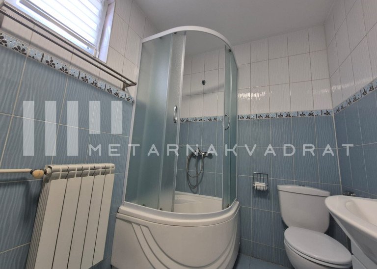 Đeram pijaca, Bulevar Kralja Aleksandra (ID: 1218) ID#1218