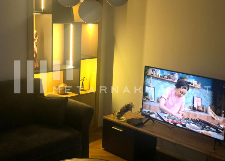 Beograd
                                                                                                    , Trg republike
                                                                                                    , Kosovska
                                                                slika 12