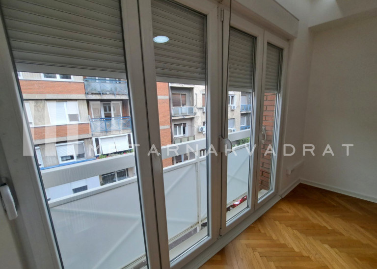 Beograd, Kalenić pijaca, Mutapova (ID: 1213) ID#1213