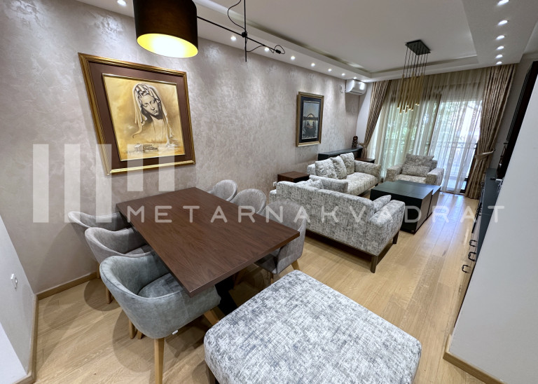 Crveni krst, Gročanska, namešten, garaža (ID: 892) ID#2532