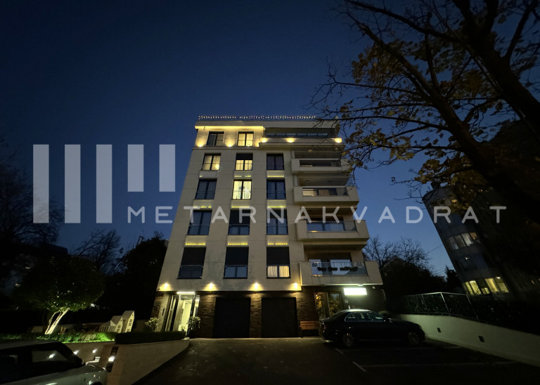 Beograd
                                                                                                    , Banovo brdo
                                                                                                    , Petra Martinovića
                                                                slika 19