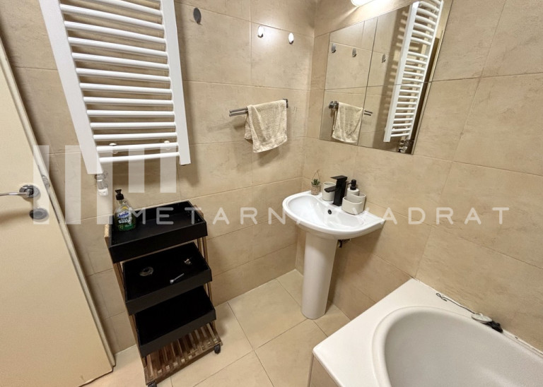 Lion, Đevđelijska, namešten (ID: 1264) ID#1264