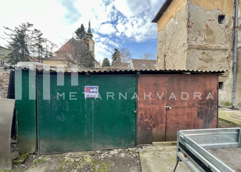 Beograd, Zemunski kej, Zmaj Jovina, garaža(ID: 1277) ID#1277