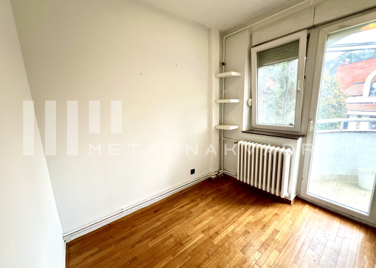 Diplomatsko naselje, Blagoja Parovića, parking (ID: 1282) ID#1282