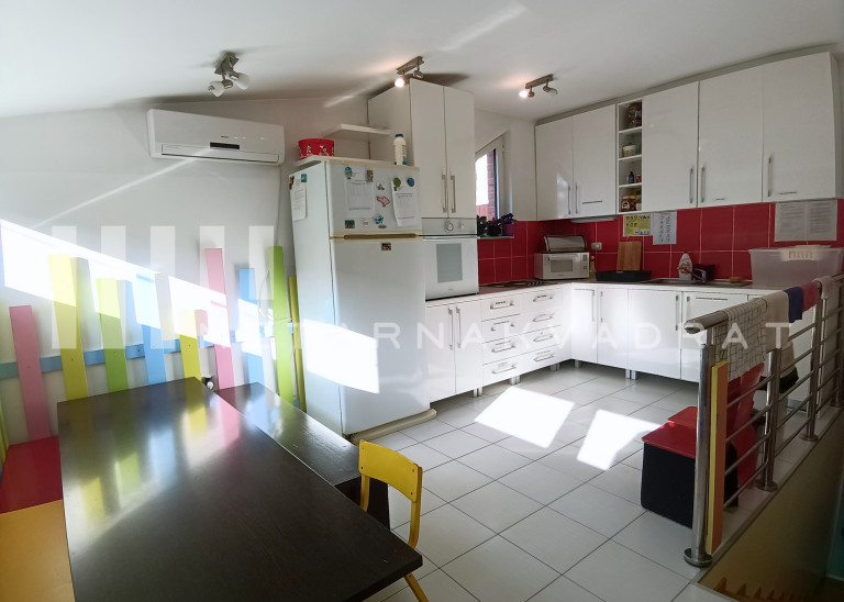 Bežanijska kosa I MZ, Karingtonka sa garažom (ID: 1194) ID#1194 Bežanijska kosa I MZ, Karingtonka sa garažom (ID: 1194) ID#1194