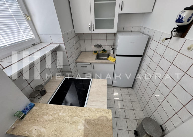 Botanička bašta, Cvijićeva, dvoiposoban(ID: 1203) ID#1203