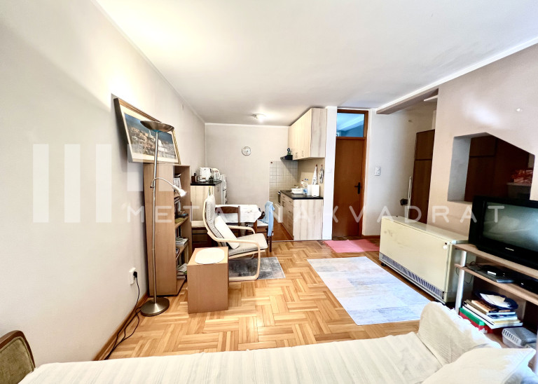 Zemun, Madlenianum Oračka (ID: 1306) ID#1306