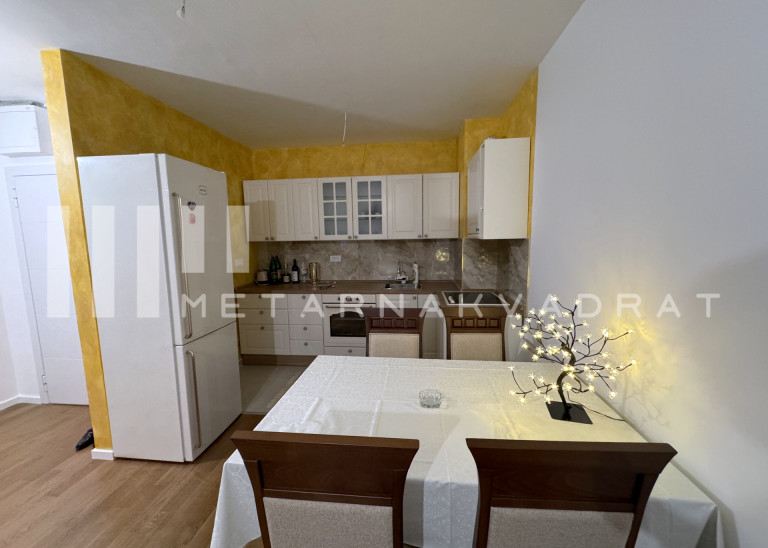 Višnjička banja, Sunnyville, nov (ID: 1024) ID#2505
