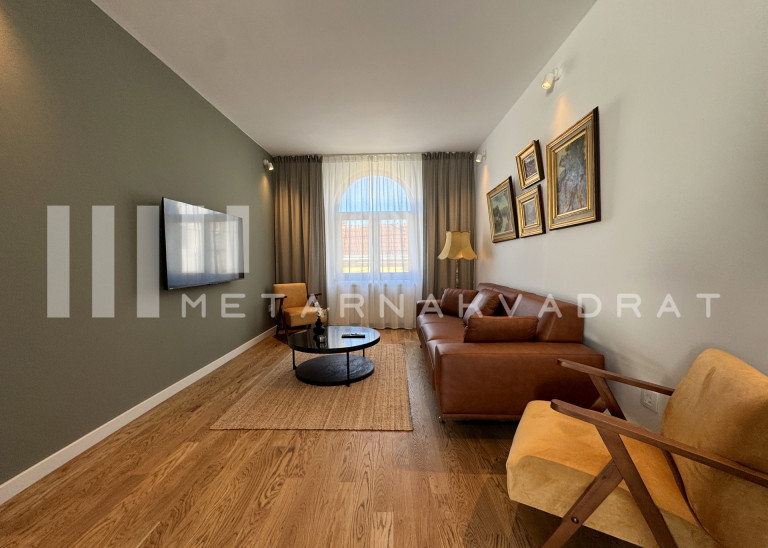 Partizanov stadion, lux kuća sa bazenom (ID: 1266) ID#1266