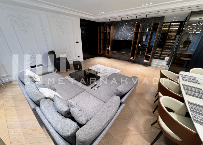 Hram Sv. Save, Braničevska, garaža, lux (ID: 1255) ID#1255