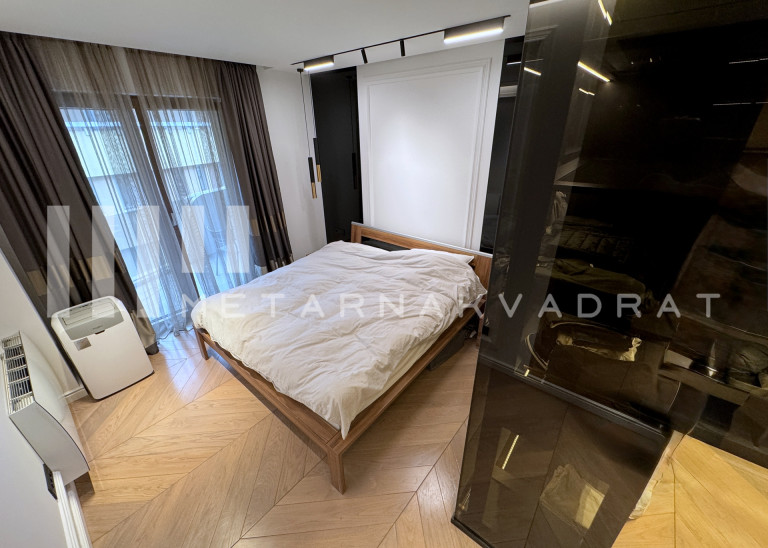 Hram Sv. Save, Braničevska, garaža, lux (ID: 1255) ID#1255