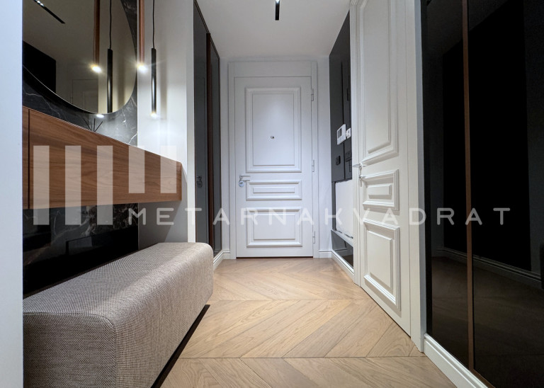 Beograd
                                                                                                    , Hram Sv. Save
                                                                                                    , Braničevska
                                                                slika 11